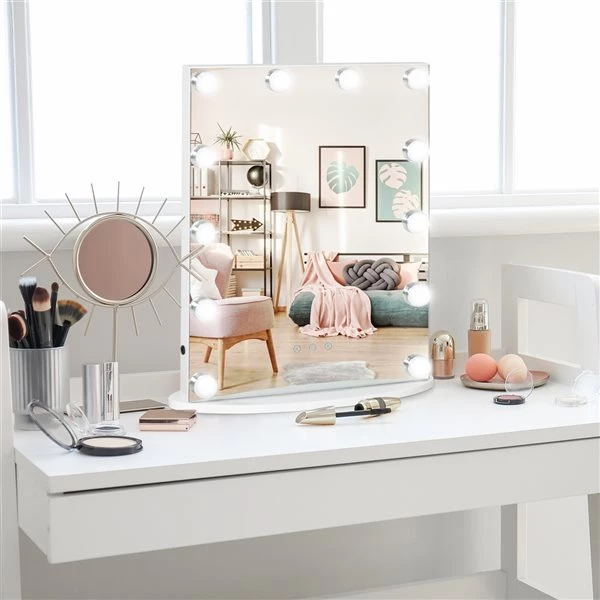 Miroir de maquillage rectangulaire HomCom de 5,25 po L. x 16,25 po l. avec cadre blanc et ampoules DEL 2 Miroir de maquillage rectangulaire HomCom de 5,25 po L. x 16,25 po l. avec cadre blanc et ampoules DEL – Image 2