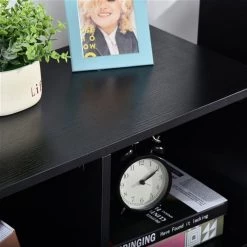 Armoire de rangement utilitaire HomCom autoportante en composite de bois de 27,5 po l. -HOMCOM Soldes 2022 330982049 AlternateImage4 l