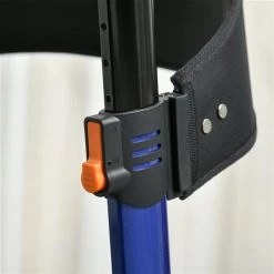 Déambulateur à roulettes pliant en aluminium noir et bleu par HomCom avec dossier de siège 7 Déambulateur à roulettes pliant en aluminium noir et bleu par HomCom avec dossier de siège -HOMCOM Soldes 2022 330992256 AlternateImage3 l